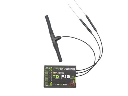 FrSky TD R12 2.4Ghz 900Mhz Dual Band 12CH Long Range Telemetry Triple Antenna RC Receiver for FPV RC Racer Drone Cheap